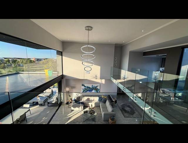 4 BEDROOM HOUSE FOR SALE IN COPPERLEAF ESTATE